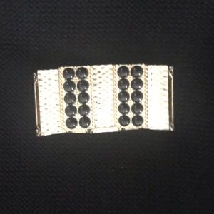 🍭 New York and Co bracelet